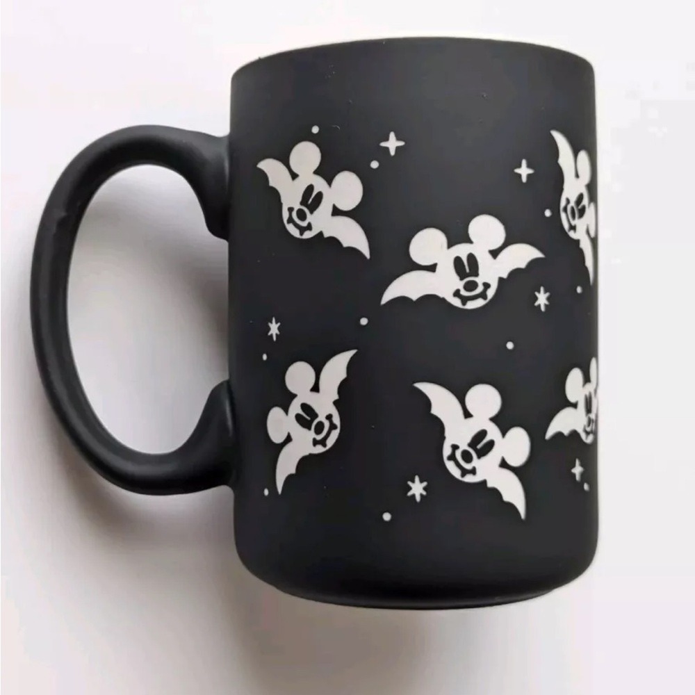 Disney Spooky‎ Mickey Mouse Bat Halloween Black Coffee Mug Cup Goth